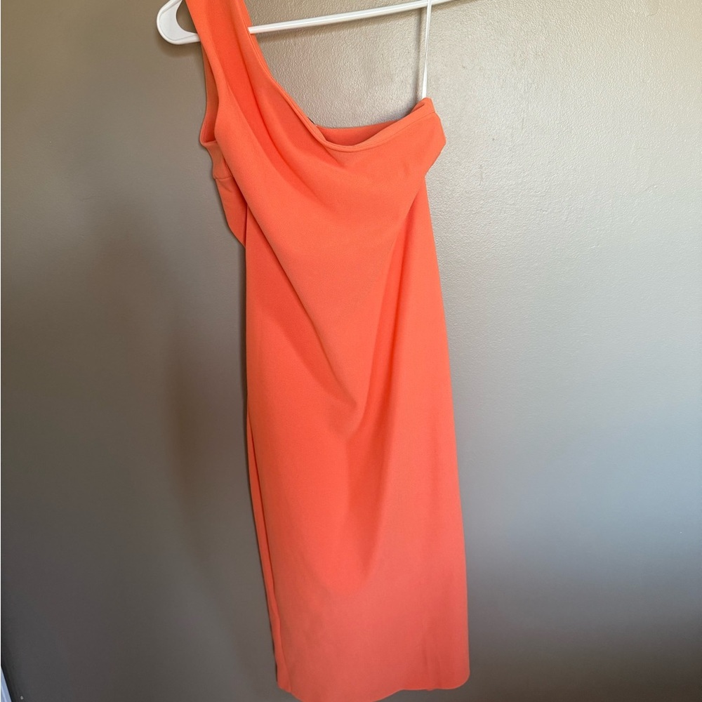 Elegant Orange One-Shoulder Dress